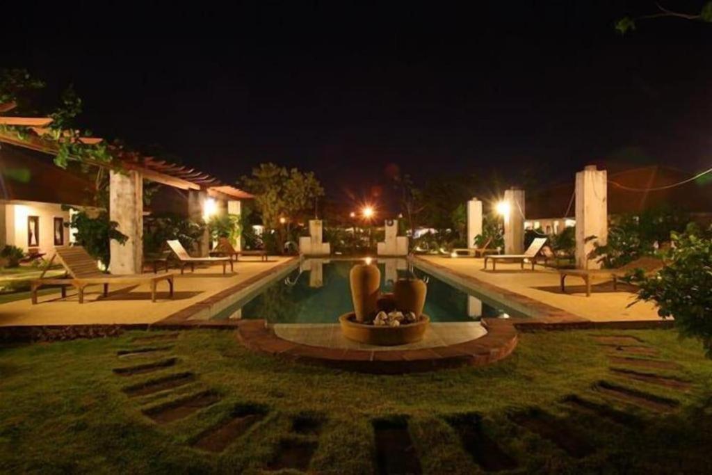 Baan Chuengkao Resort Ranong Exterior photo
